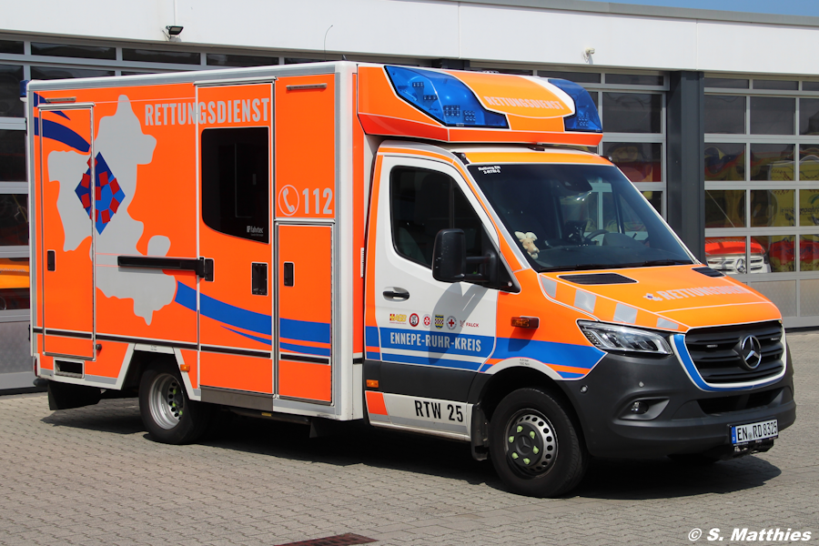 Rettung Ennepe 02 RTW-02