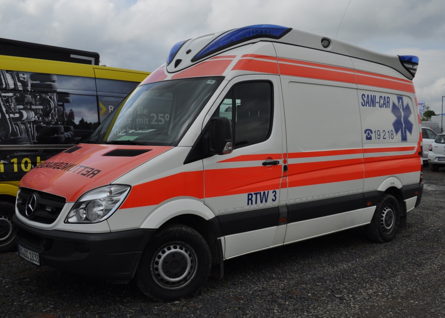 Rettung Bochum 01 RTW-03 (a.D.)