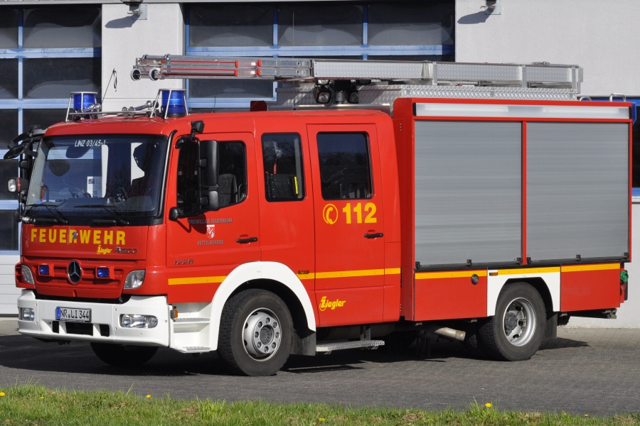 Florian Linz 03/45-01