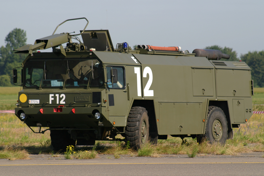 Kleine-Brogel - Brandweer - FLF - F12 (a.D.)