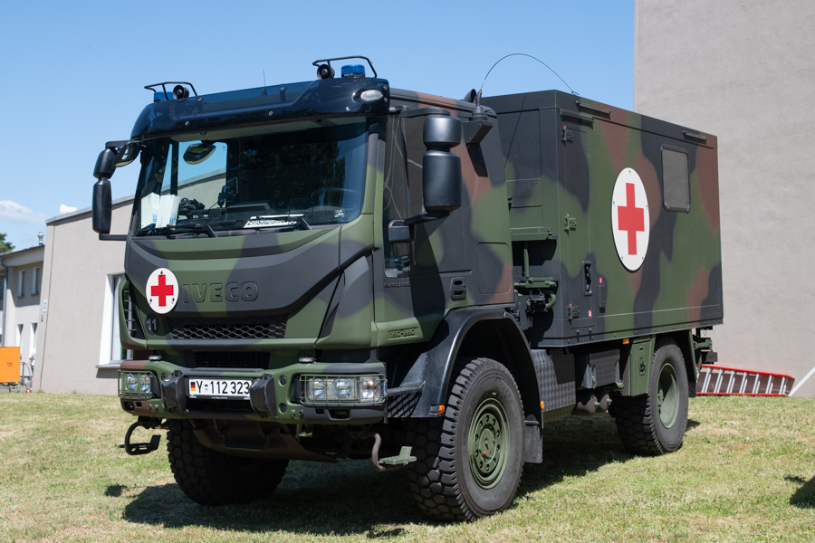 unbekannt - Sanitätsdienst - UTV gl