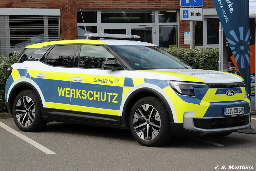 Dormagen - Werkschutz - PKW